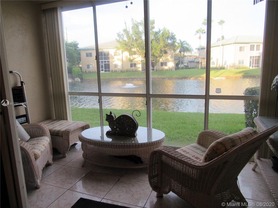 IS THIS NOT AMAZING PLEXIGLAS WINDOWS AND SHUTTERS