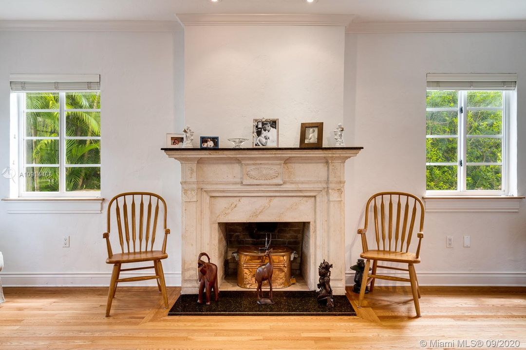 Recently Sold: $1,980,000 (4 beds, 4 baths, 3406 Square Feet)