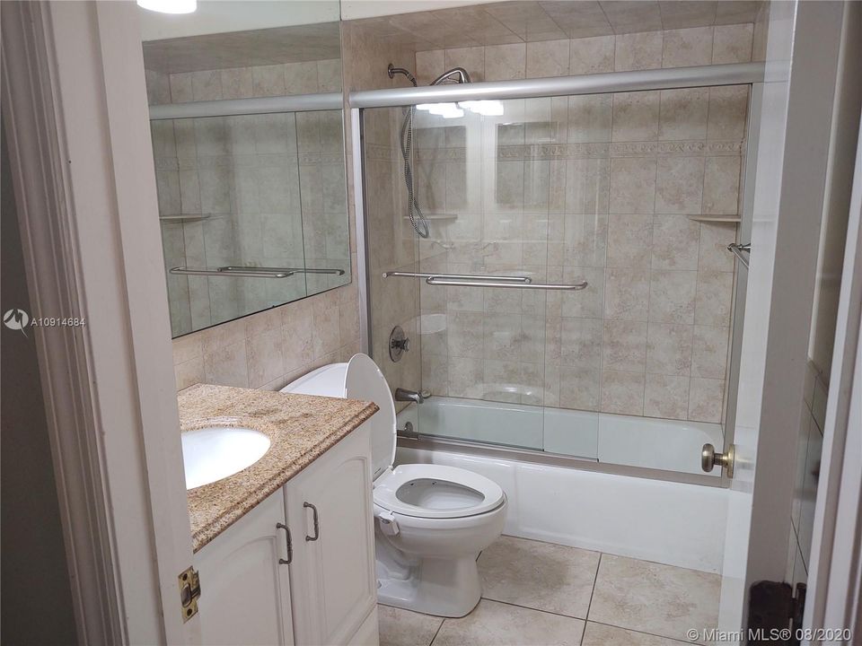 Recently Sold: $499,993 (4 beds, 3 baths, 2987 Square Feet)