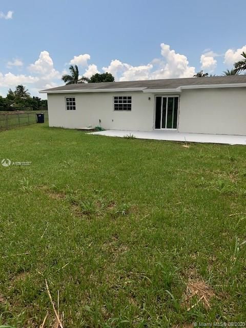 Recently Sold: $249,900 (2 beds, 1 baths, 1058 Square Feet)