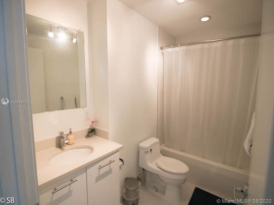 Recently Rented: $2,590 (2 beds, 2 baths, 0 Square Feet)