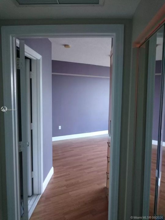 Recently Rented: $2,350 (2 beds, 2 baths, 1171 Square Feet)
