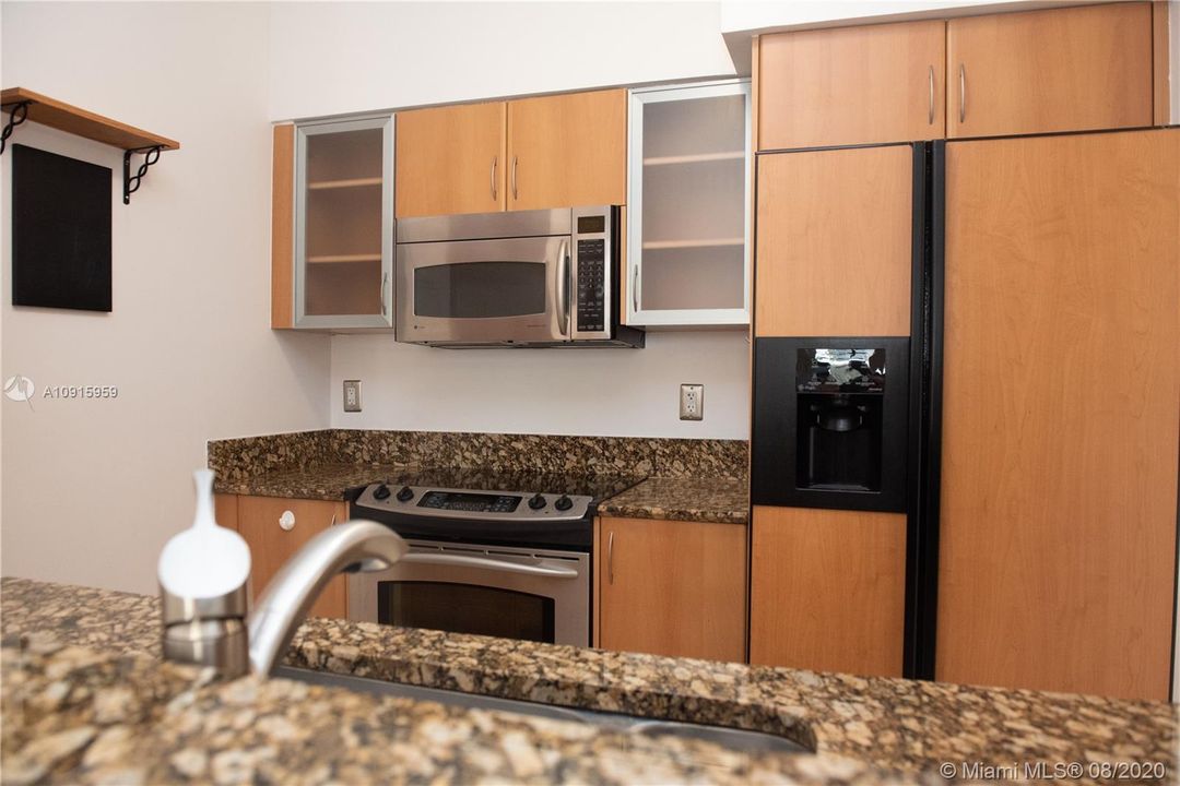 Vendido Recientemente: $253,900 (1 camas, 1 baños, 730 Pies cuadrados)