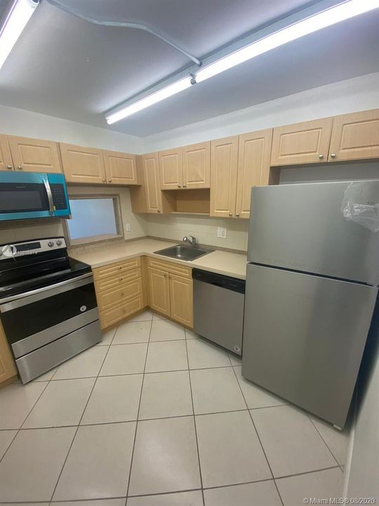 Recently Sold: $57,000 (1 beds, 1 baths, 720 Square Feet)