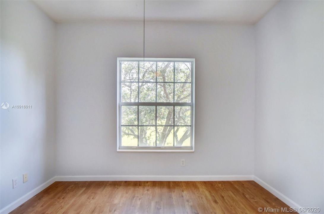 Vendido Recientemente: $225,000 (3 camas, 2 baños, 1332 Pies cuadrados)