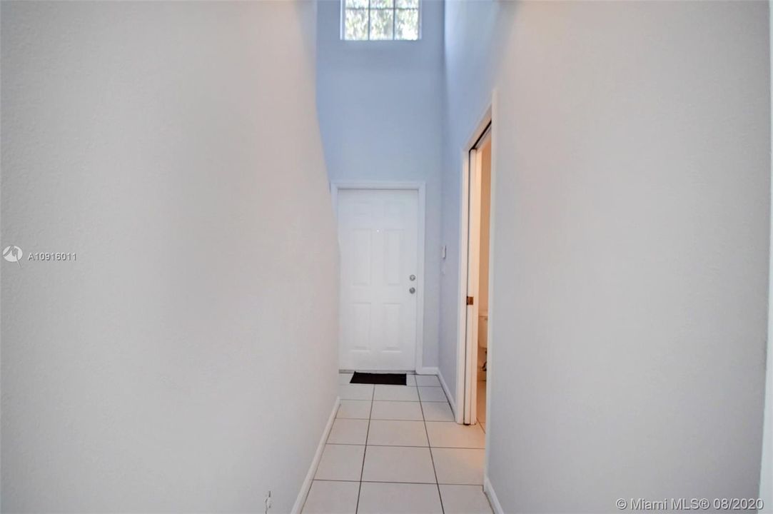 Vendido Recientemente: $225,000 (3 camas, 2 baños, 1332 Pies cuadrados)