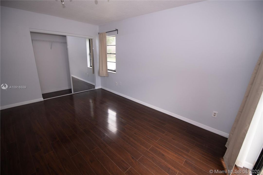 Recently Rented: $1,800 (2 beds, 2 baths, 1258 Square Feet)