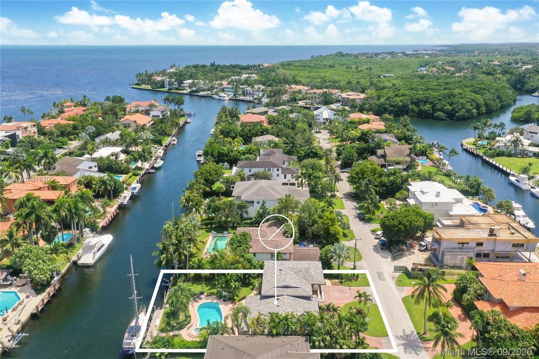 Just minutes to open waters!