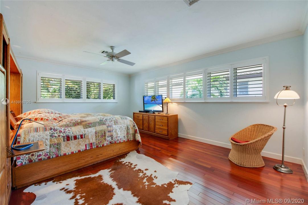 Master Suite with Views to Waterway