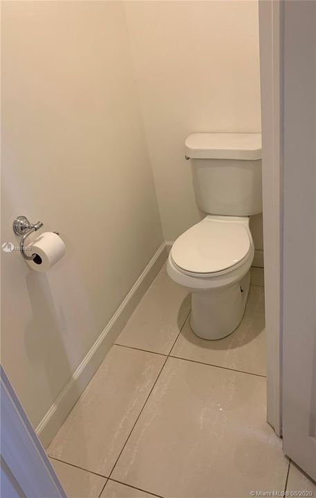 Vendido Recientemente: $499,500 (5 camas, 3 baños, 2136 Pies cuadrados)