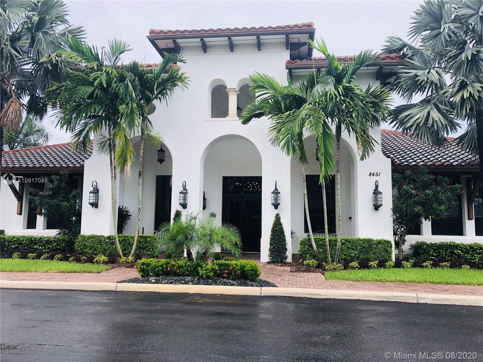 Recently Rented: $4,250 (4 beds, 3 baths, 2852 Square Feet)