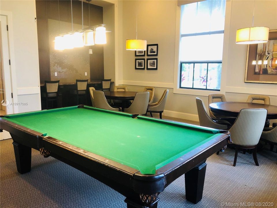 Recently Rented: $4,250 (4 beds, 3 baths, 2852 Square Feet)