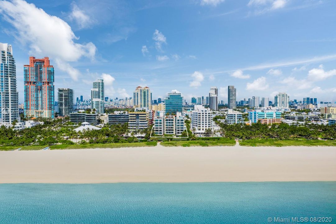 Vendido Recientemente: $10,995,000 (4 camas, 4 baños, 3936 Pies cuadrados)