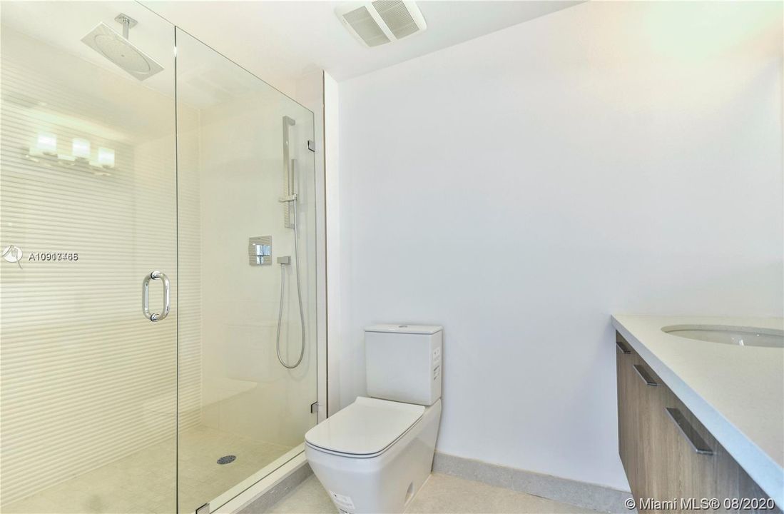 Недавно арендовано: $5,600 (4 спален, 3 ванн, 2654 Квадратных фут)