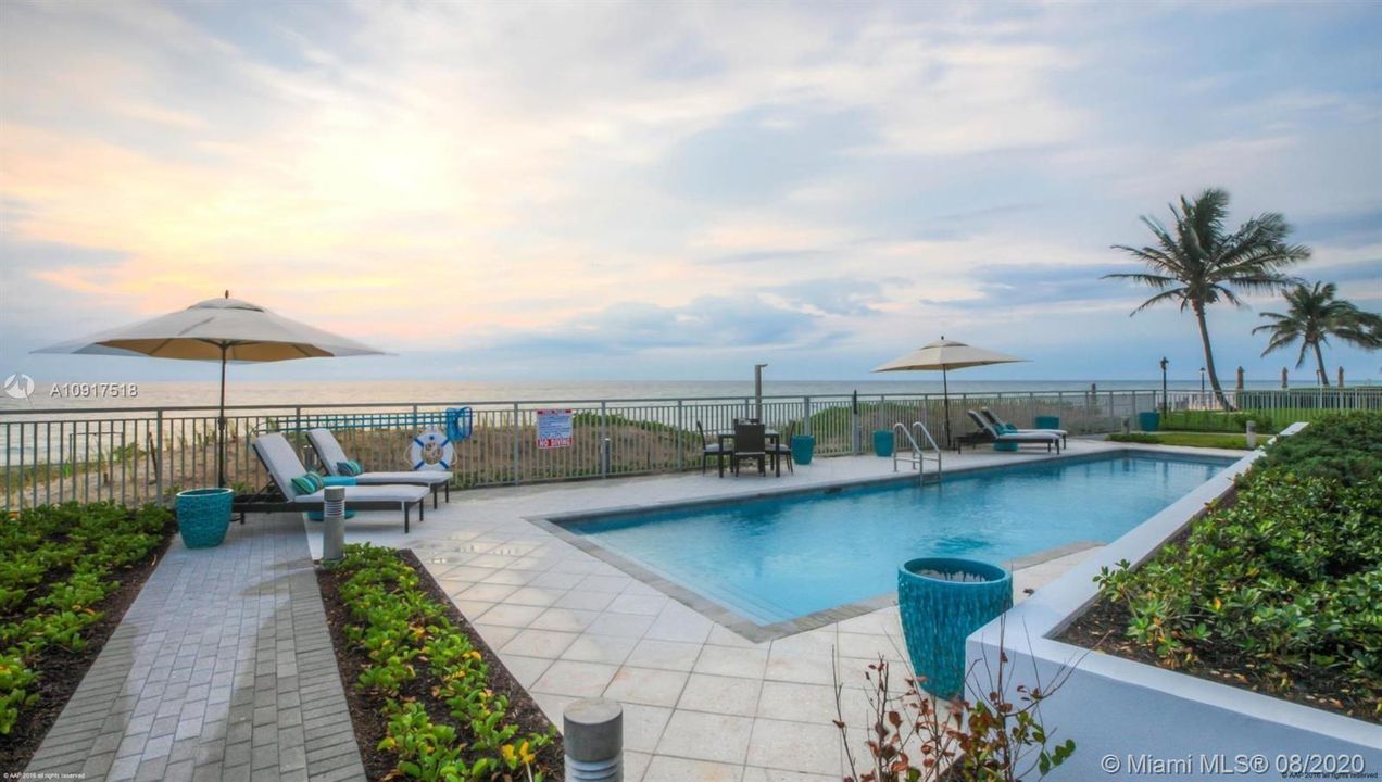 Vendido Recientemente: $949,900 (3 camas, 2 baños, 1881 Pies cuadrados)