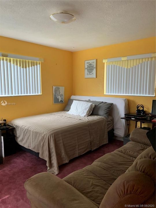 Recently Rented: $2,750 (4 beds, 2 baths, 1770 Square Feet)