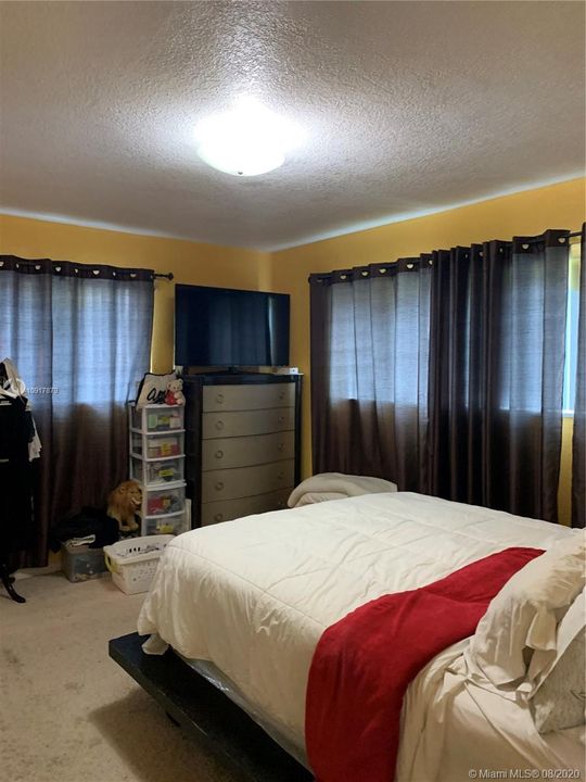 Recently Rented: $2,750 (4 beds, 2 baths, 1770 Square Feet)