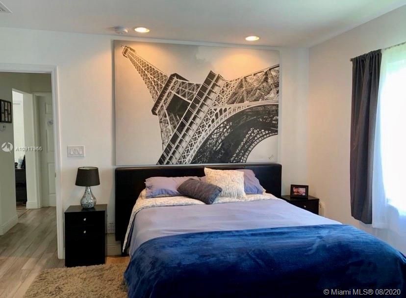 Vendido Recientemente: $499,000 (3 camas, 2 baños, 1174 Pies cuadrados)