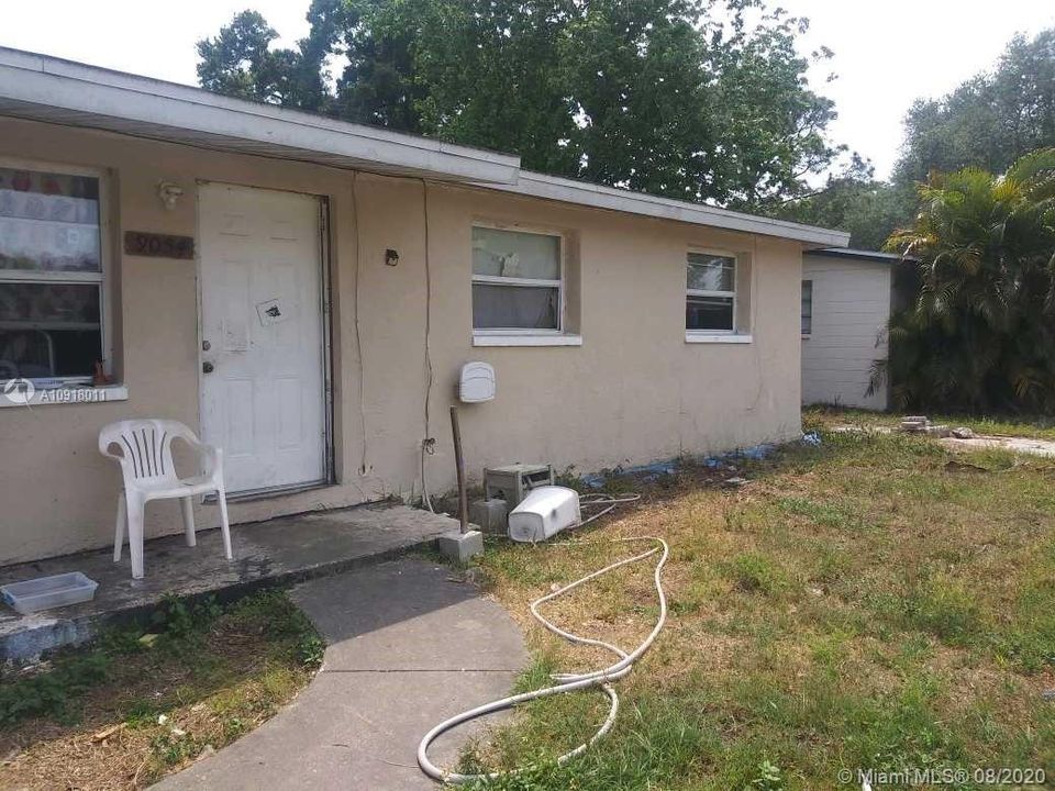 Recently Sold: $92,000 (3 beds, 2 baths, 1040 Square Feet)