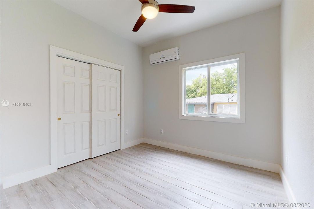 Vendido Recientemente: $375,000 (3 camas, 2 baños, 1492 Pies cuadrados)
