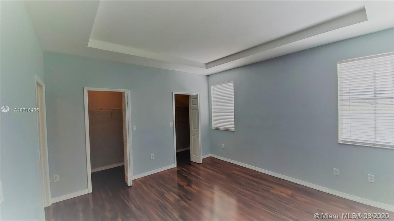 Recently Sold: $259,900 (4 beds, 3 baths, 1837 Square Feet)
