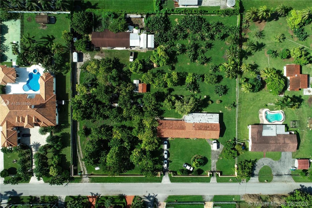 Vendido Recientemente: $1,700,000 (3 camas, 3 baños, 1176 Pies cuadrados)