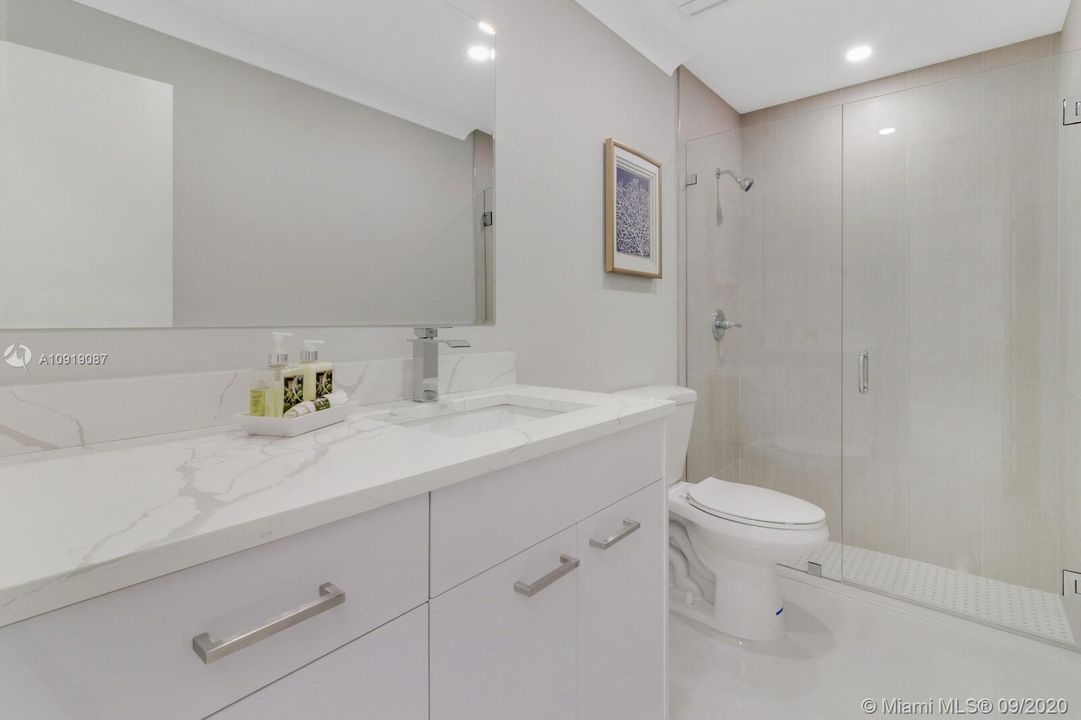 Guess Bathroom