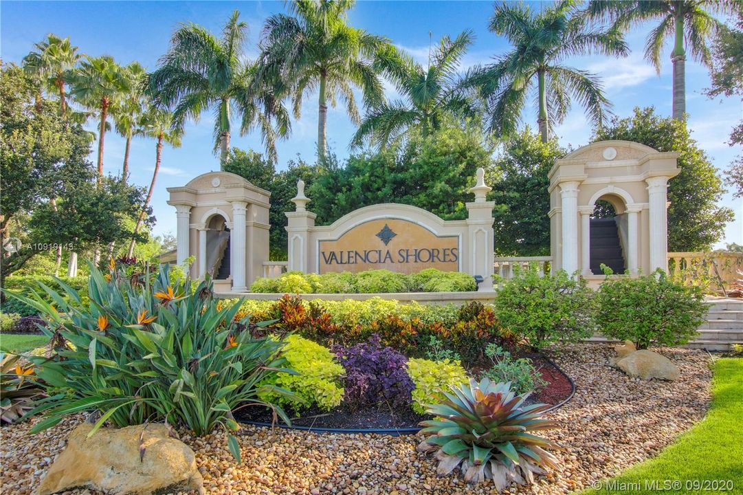 RESORT STYLE LIVING IN THIS ACTIVE 55+ COMMUNITY