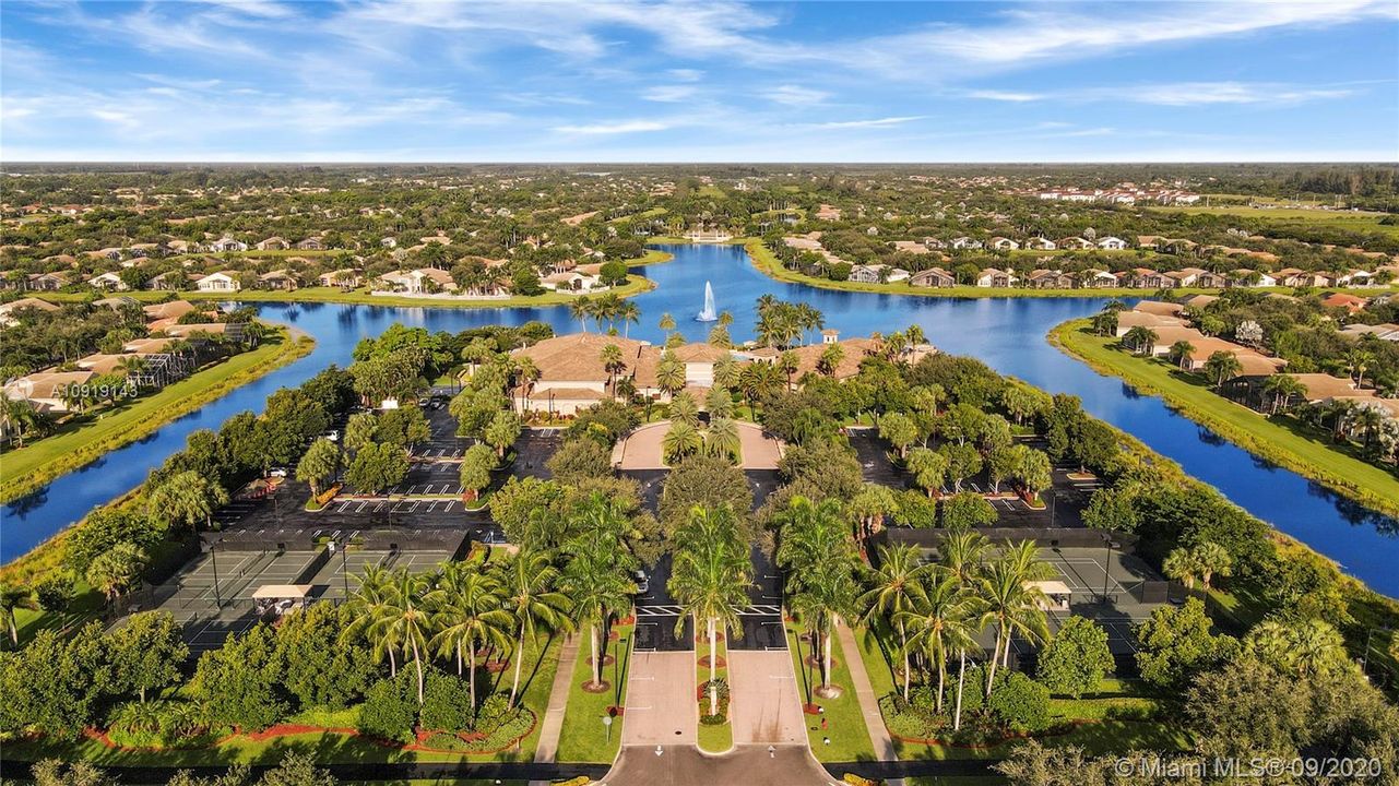 AMENITIES: CLUBHOUSE, TENNIS COURTS AND SO MUCH MORE TO ENJOY!