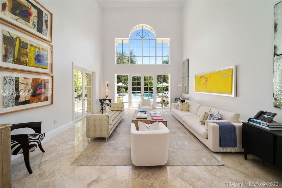 Recently Sold: $4,200,000 (7 beds, 7 baths, 7030 Square Feet)
