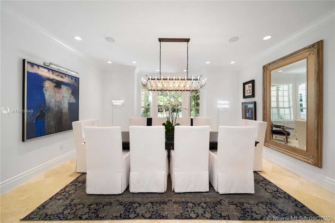 Recently Sold: $4,200,000 (7 beds, 7 baths, 7030 Square Feet)