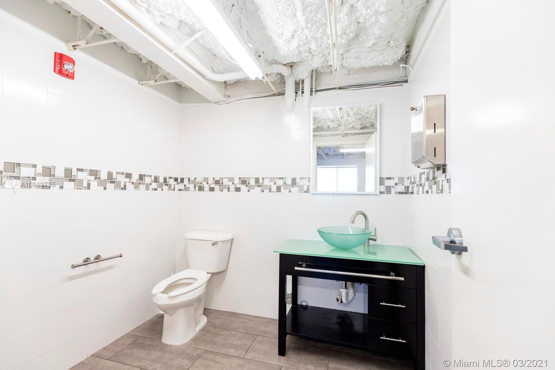 Vendido Recientemente: $1,975,000 (0 camas, 0 baños, 0 Pies cuadrados)