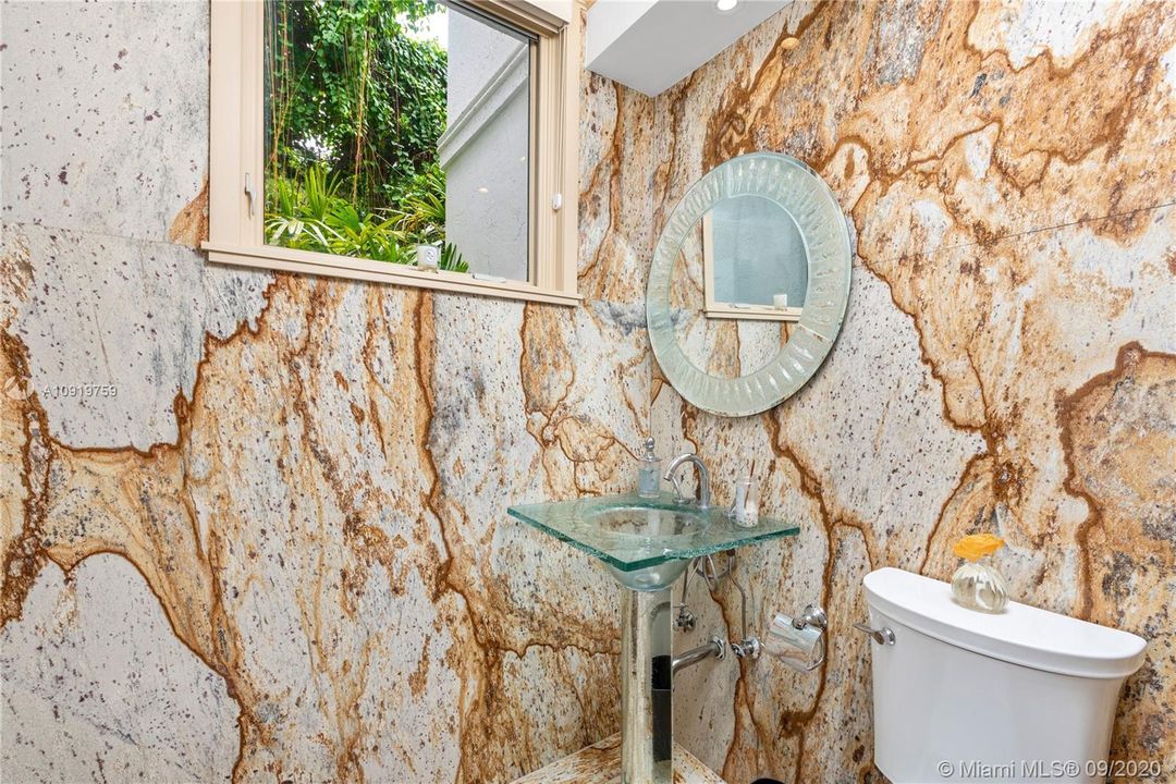 POWDER ROOM