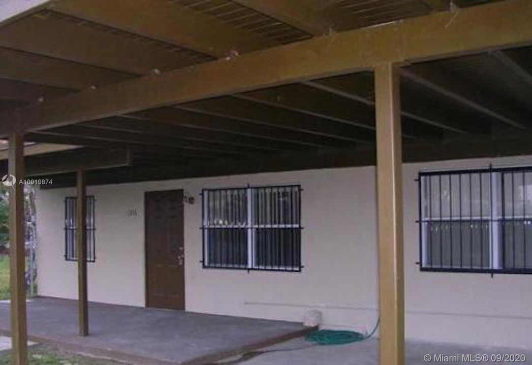 Vendido Recientemente: $250,000 (0 camas, 0 baños, 1237 Pies cuadrados)