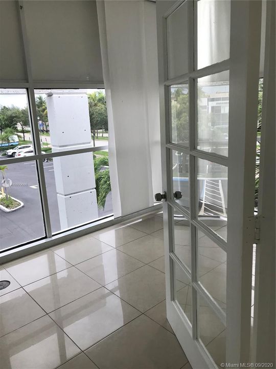 最近租的: $900 (0 贝兹, 0 浴室, 0 平方英尺)