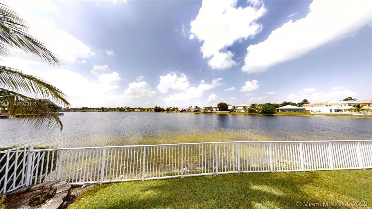 Recently Sold: $1,195,000 (5 beds, 5 baths, 3117 Square Feet)