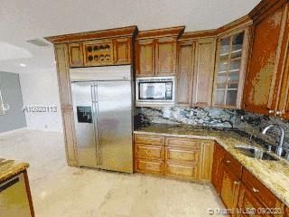 Recently Sold: $1,195,000 (5 beds, 5 baths, 3117 Square Feet)