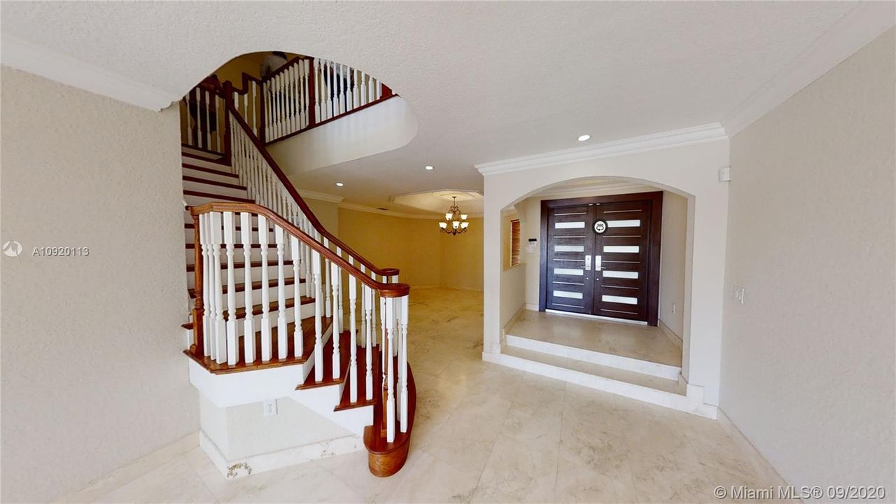 Recently Sold: $1,195,000 (5 beds, 5 baths, 3117 Square Feet)