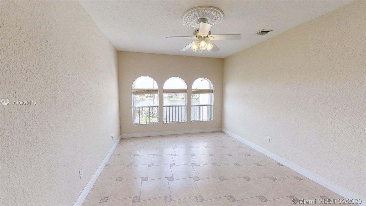 Recently Sold: $1,195,000 (5 beds, 5 baths, 3117 Square Feet)