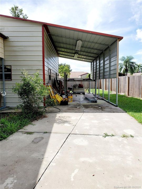 Recently Sold: $245,000 (3 beds, 2 baths, 1679 Square Feet)