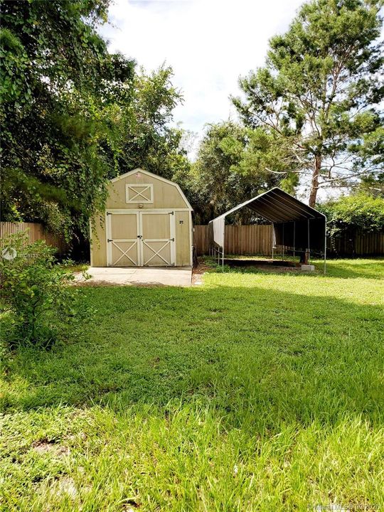 Recently Sold: $245,000 (3 beds, 2 baths, 1679 Square Feet)