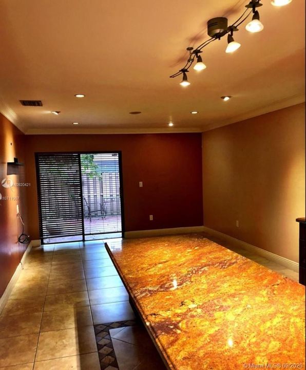 Recently Rented: $2,100 (3 beds, 2 baths, 2032 Square Feet)
