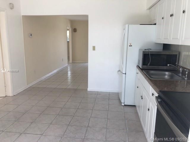 Recientemente alquilado: $2,100 (3 camas, 2 baños, 1100 Pies cuadrados)