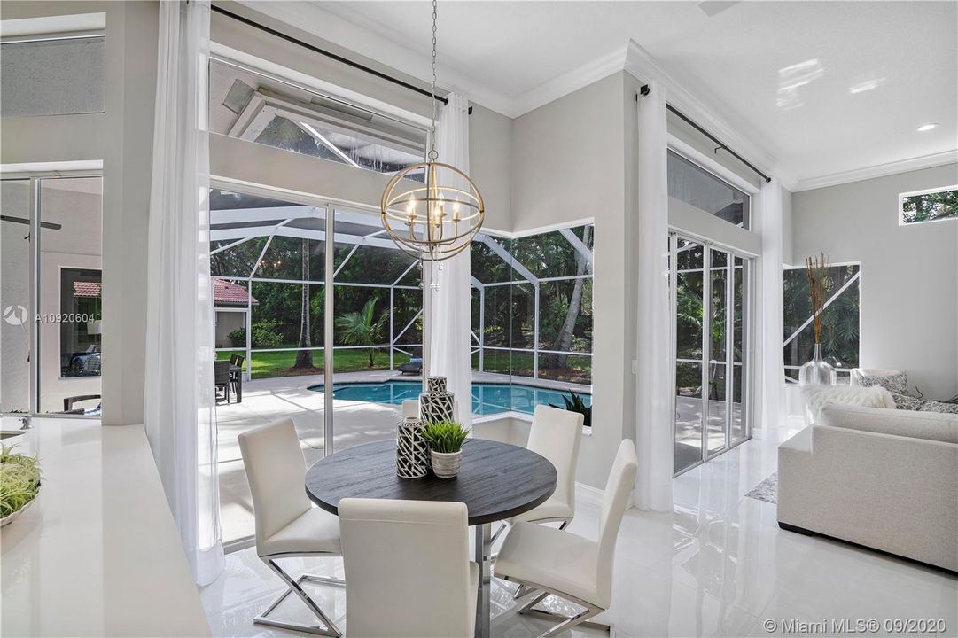 Recently Sold: $709,900 (5 beds, 3 baths, 3002 Square Feet)