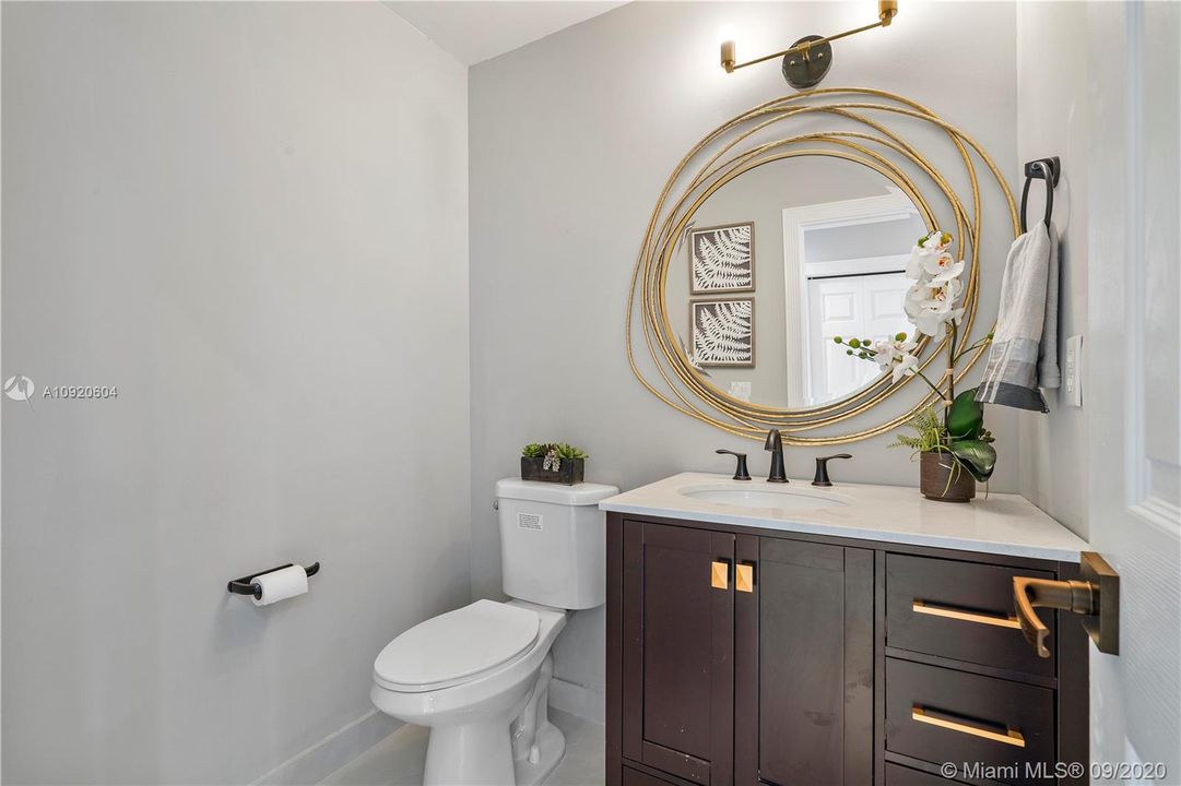 Recently Sold: $709,900 (5 beds, 3 baths, 3002 Square Feet)