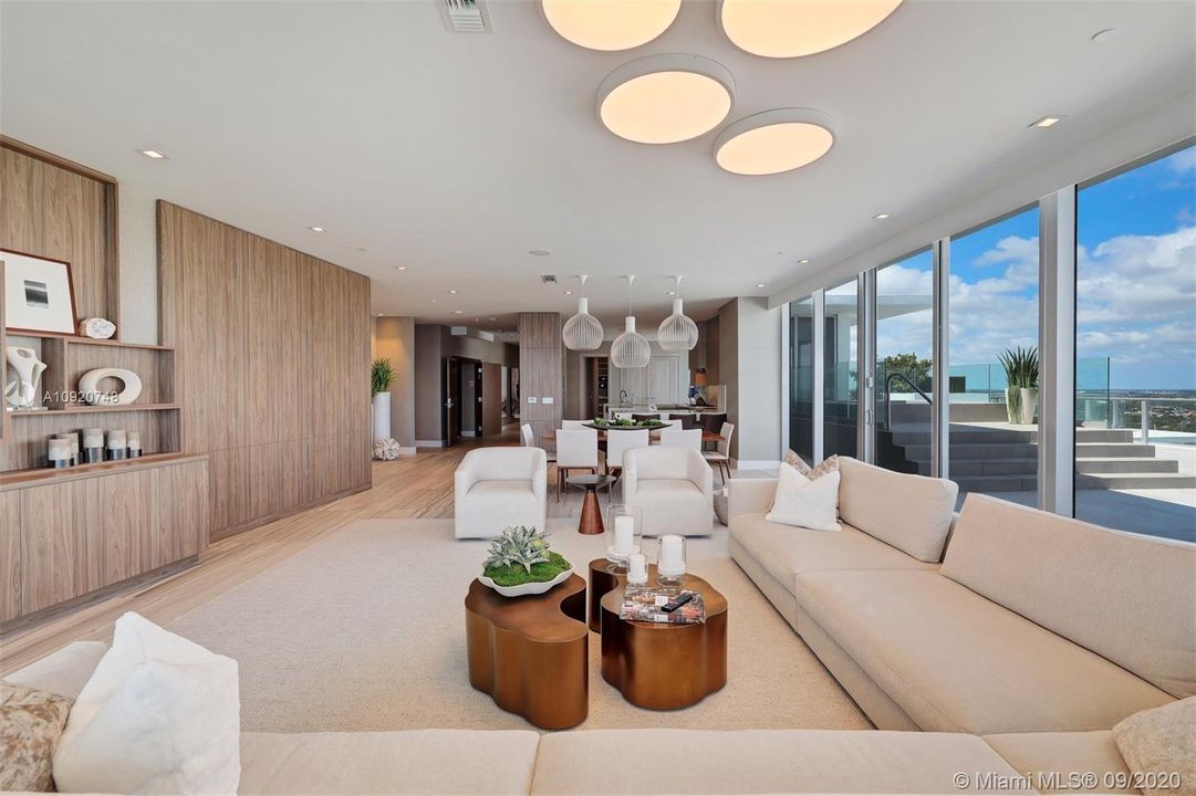 Recently Sold: $12,995,000 (4 beds, 5 baths, 0 Square Feet)