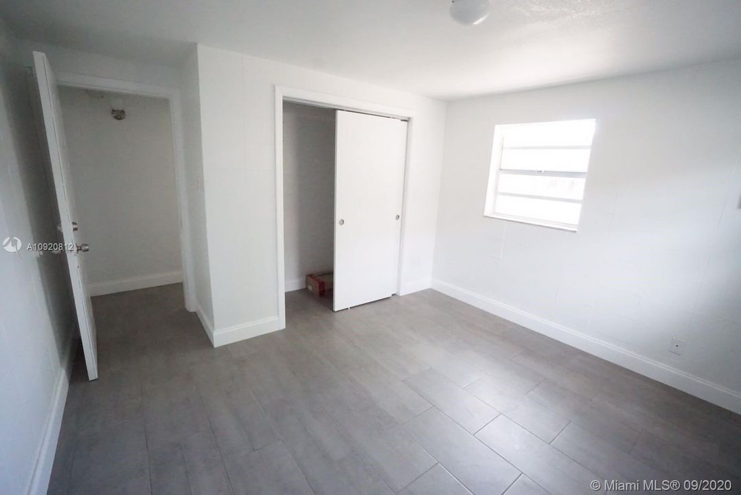 Recently Rented: $1,099 (1 beds, 1 baths, 0 Square Feet)