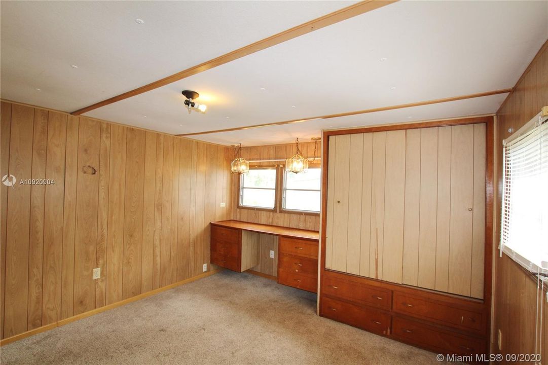 Recently Sold: $105,000 (2 beds, 2 baths, 0 Square Feet)