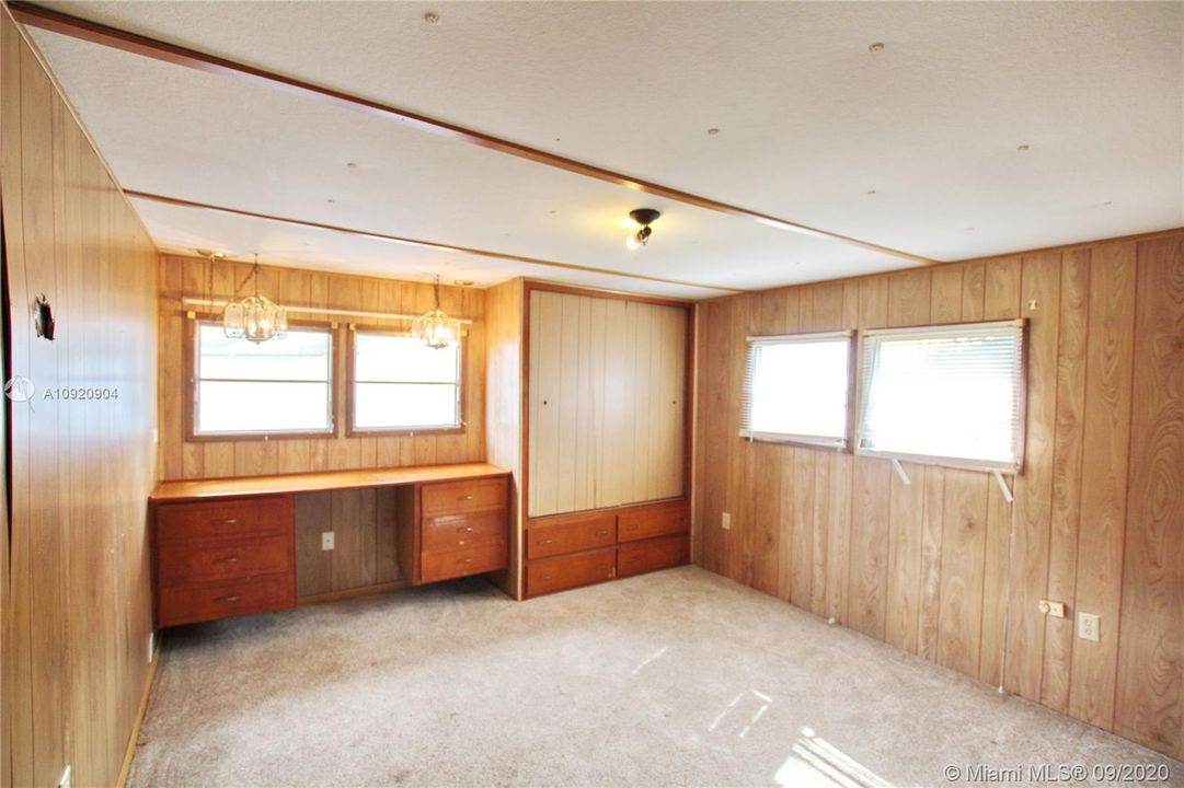 Recently Sold: $105,000 (2 beds, 2 baths, 0 Square Feet)