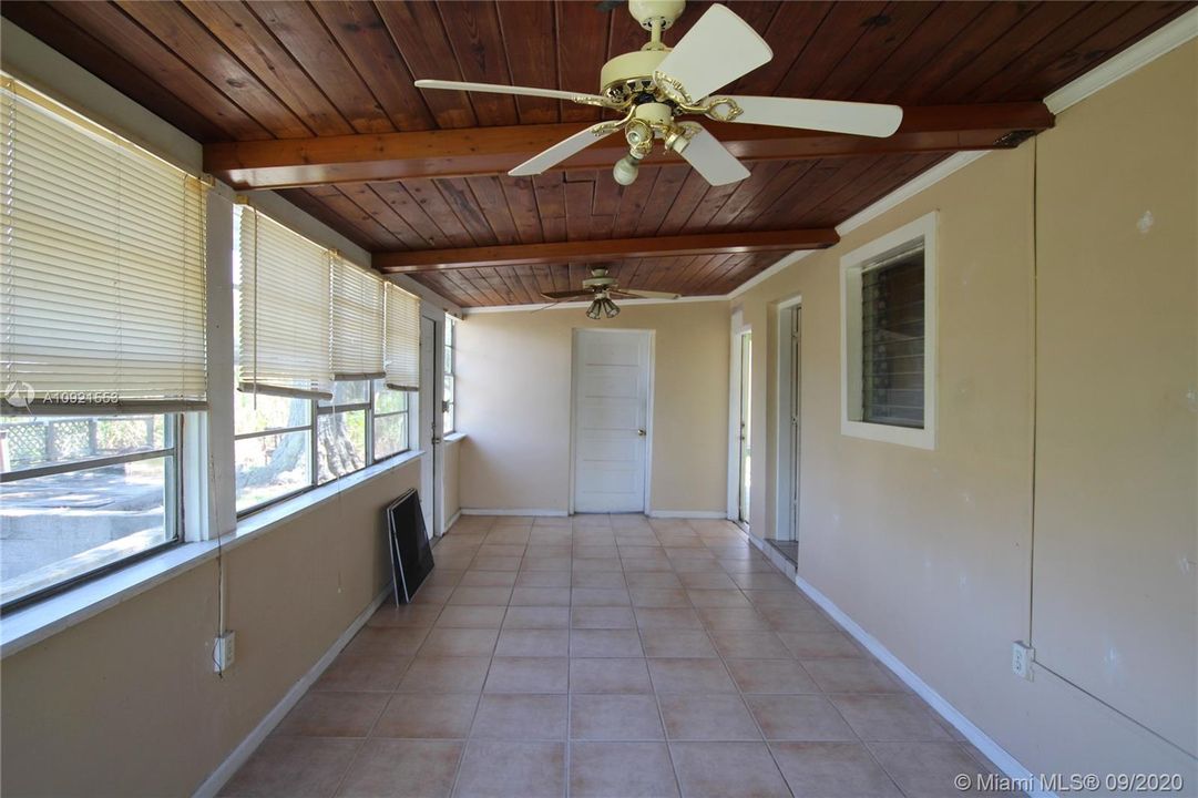 Recently Sold: $115,000 (3 beds, 1 baths, 0 Square Feet)